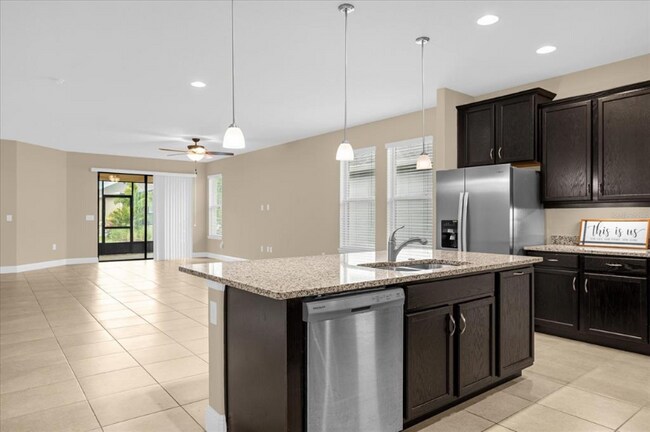 Building Photo - 9537 Waterway Passage Dr