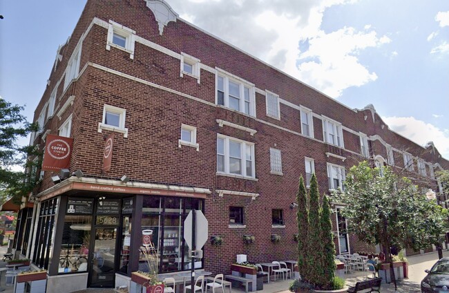 Foto del edificio - 1555 W Olive Ave