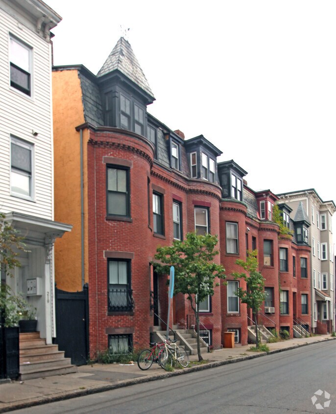 211 Green St, Cambridge, MA 02139 Apartments in Cambridge, MA