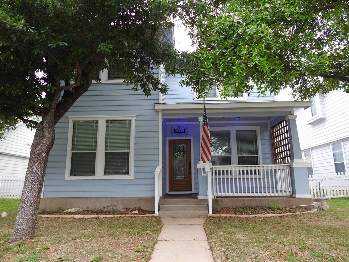 Primary Photo - 5200 Hartson