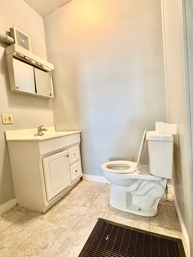 Building Photo - 1511 Miami St