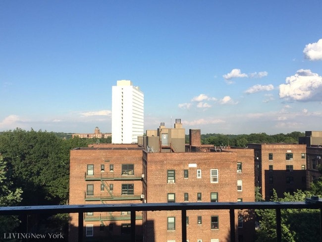 Building Photo - 5555 Netherland Ave