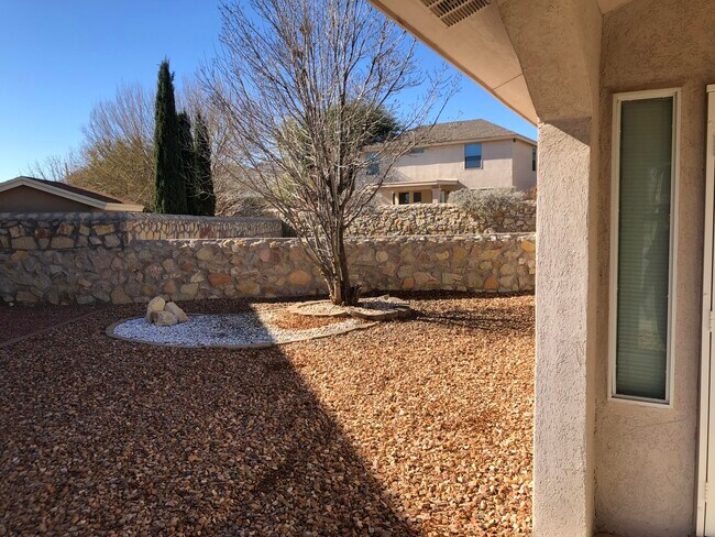 Building Photo - 11209 Red Barrel Pl