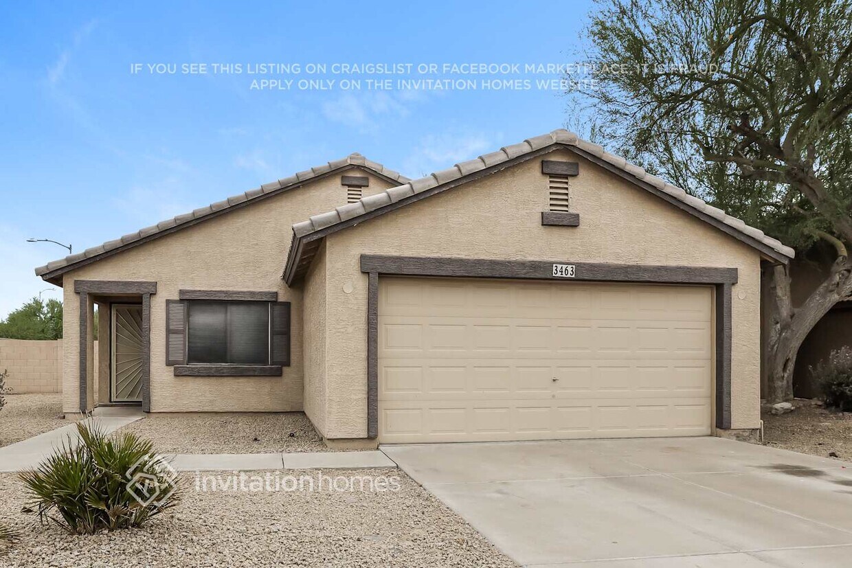 Foto principal - 3463 S 162nd Ave