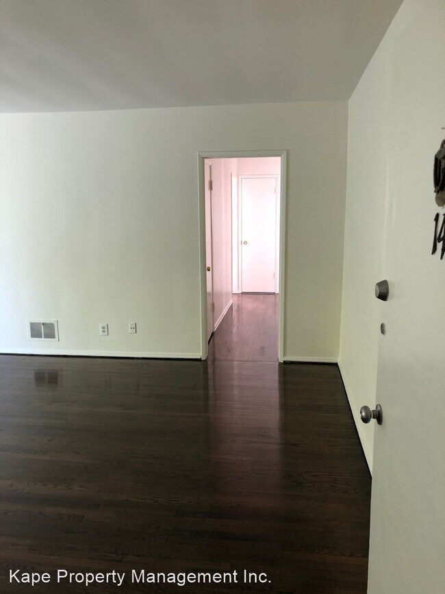 Foto del edificio - 1253 N Laurel Ave