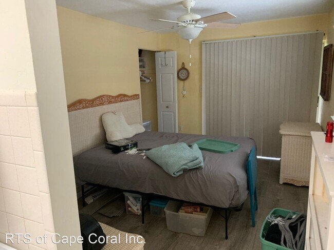 Foto del edificio - 860 SE 46th Ln