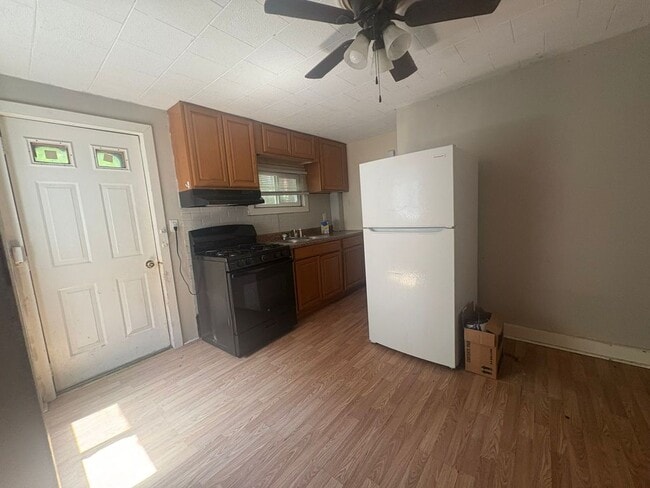 Foto del edificio - 83 Mill River St