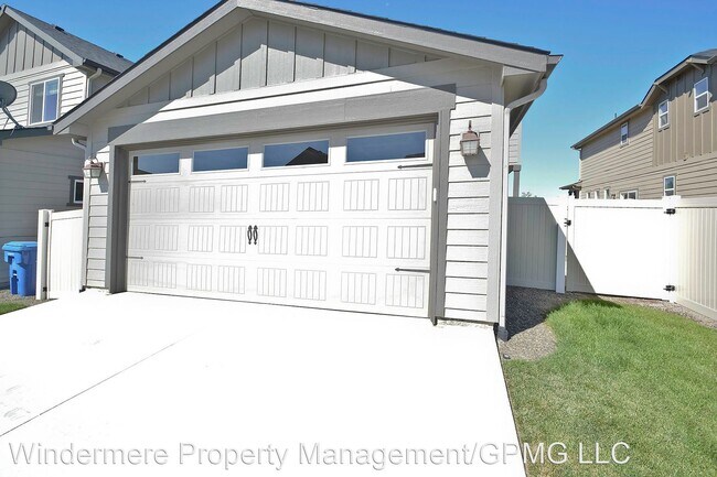 Building Photo - 7984 S Indigo Ridge Ave