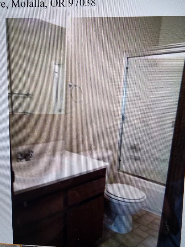 Building Photo - 430 Metzler St