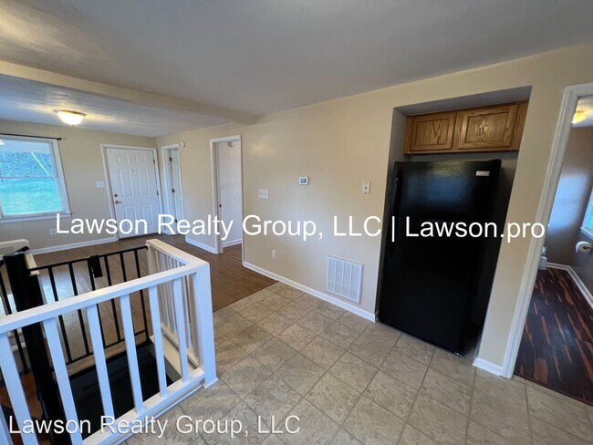 Building Photo - 2 br, 1 bath House - 318 Giles Ave