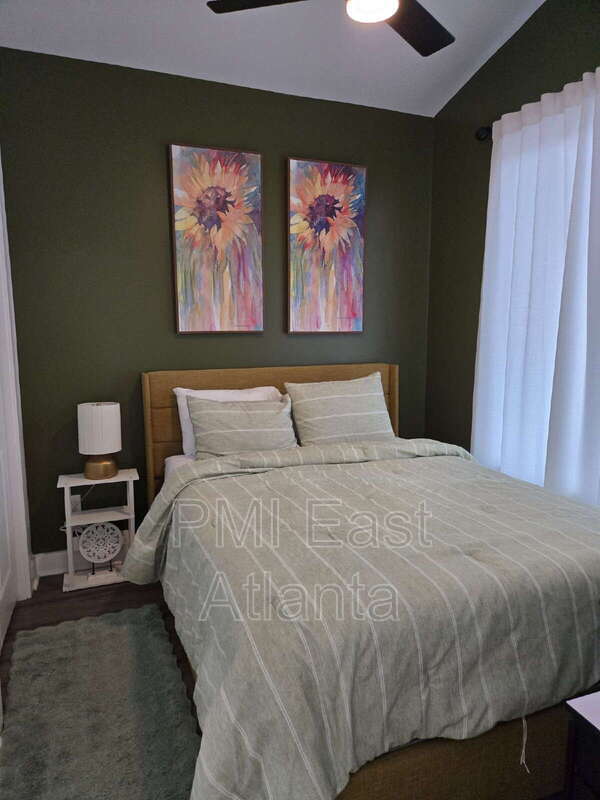 Foto del edificio - 6305 Shannon Pkwy S
