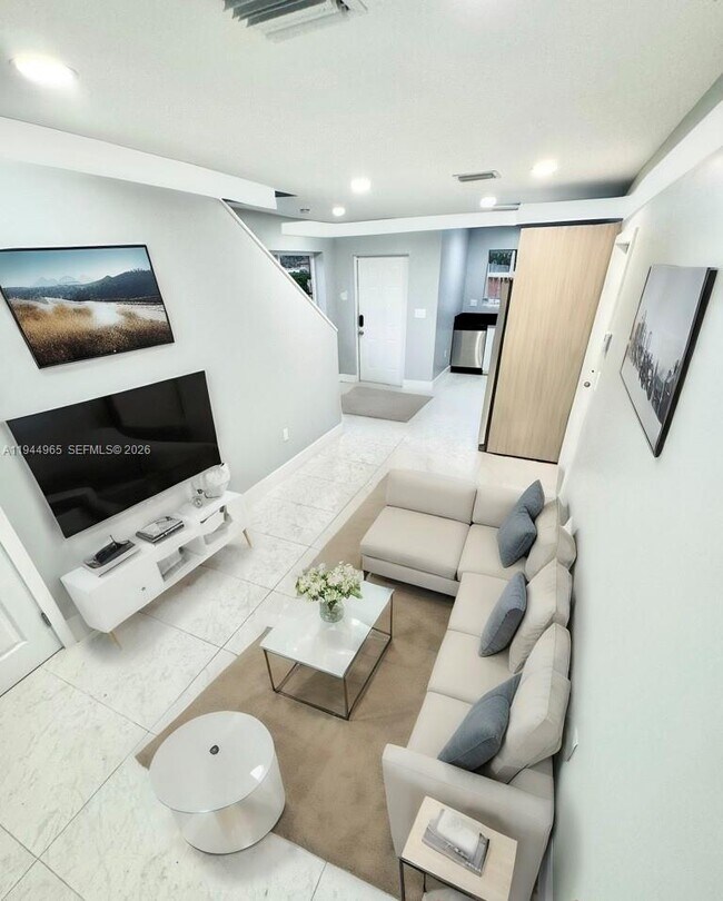 Foto del edificio - 932 NW 2nd St