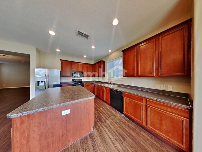 Building Photo - 17525 Sandgate Ct