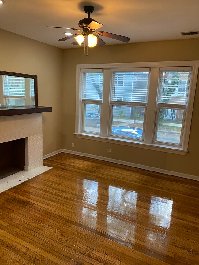 Foto del edificio - 1510 W Ardmore Ave