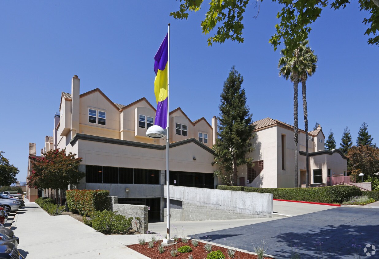 Stevens Creek Villas Apartments Santa Clara, CA