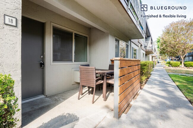 Building Photo - 234 Escuela Ave