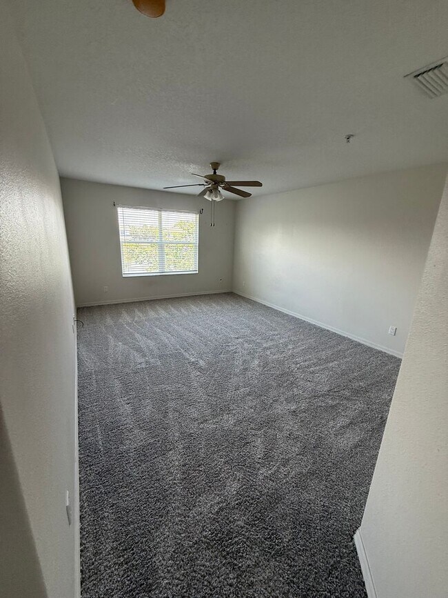 Foto del edificio - Townhouse For Lease in Saint Cloud