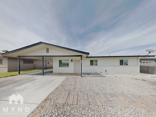 Foto del edificio - 3414 W Glenn Dr