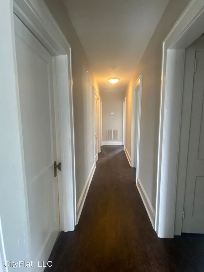Building Photo - 5 br, 2.5 bath House - 14 Turner Street