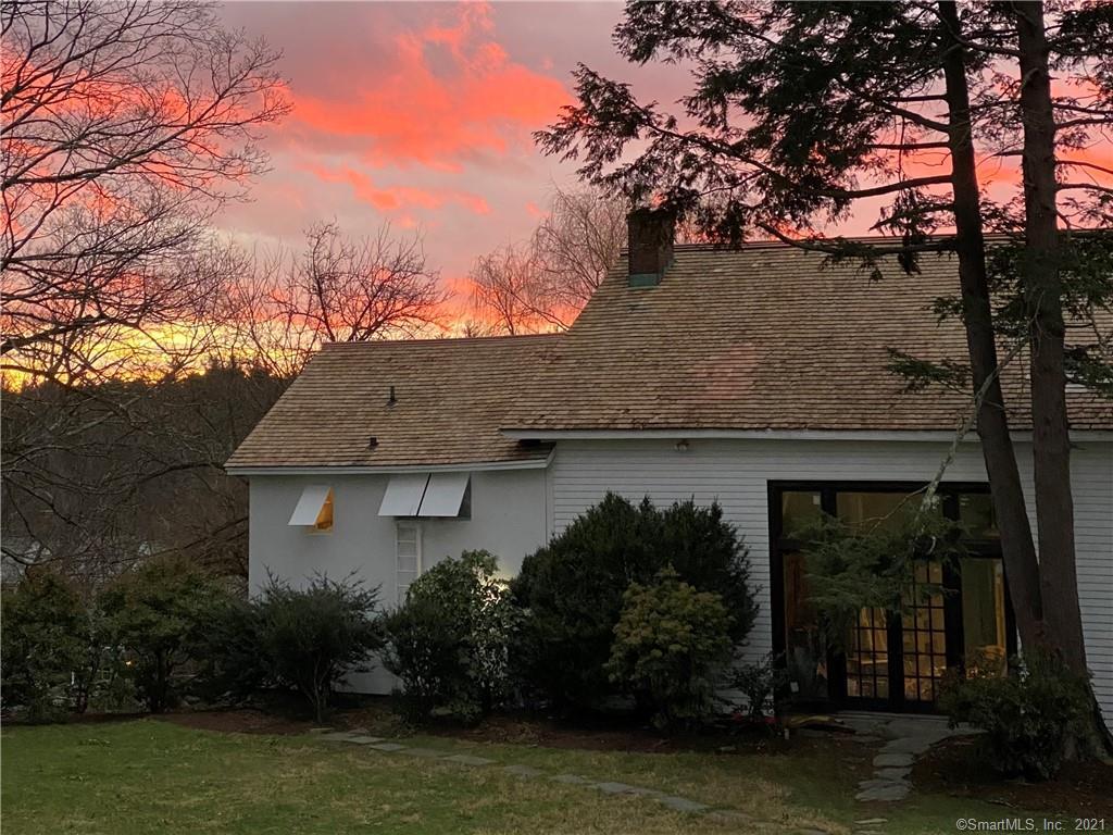 Foto principal - 167 Drum Hill Rd