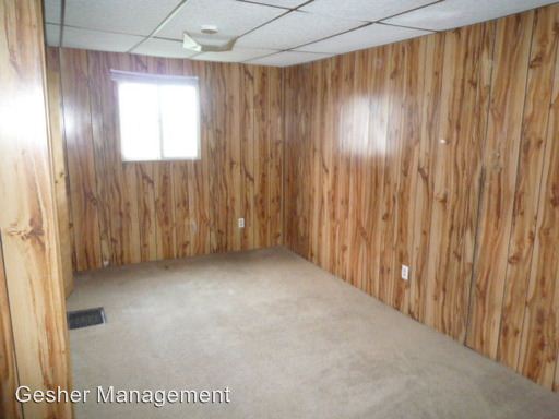 Building Photo - 1530 Grandview Ave