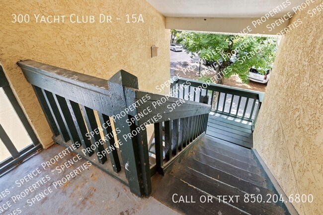 Building Photo - 300 Yacht Club Dr