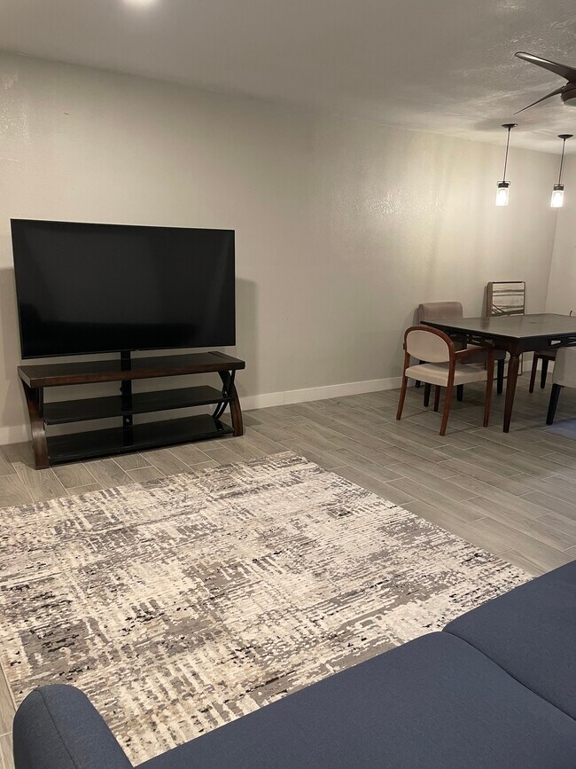 Foto del edificio - 1262 Taylor Rd