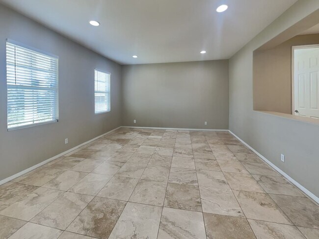 Building Photo - 27866 Cirrus Cir
