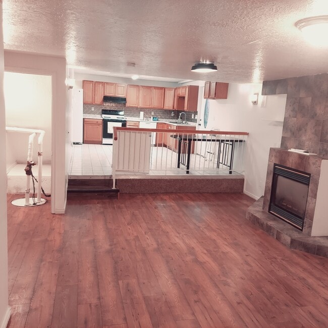 Building Photo - 4785 Bayport Way