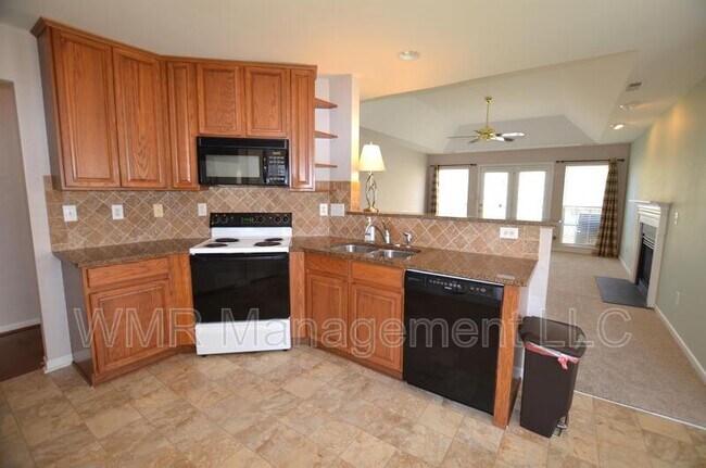 Building Photo - 4001 Berkshire Ct