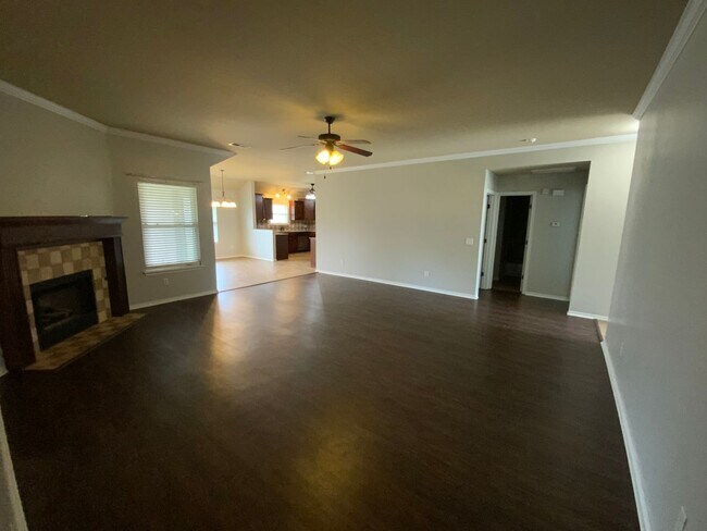 Foto del edificio - 3 Bedroom 2 bath - Mill Creek Farm Addition