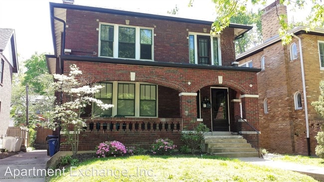 Building Photo - 7004 Amherst Ave