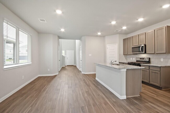 Foto del edificio - 2416 Bluefish Ct