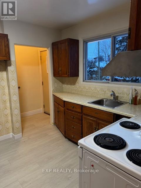 Building Photo - 2243 Miramichi St