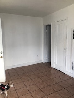 Foto del edificio - 5723 Gage Ave