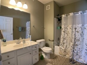 Building Photo - 6255 Beechtree Dr