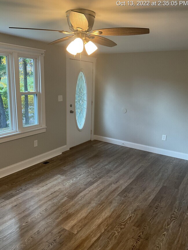Building Photo - 144 Honeycutt Rd