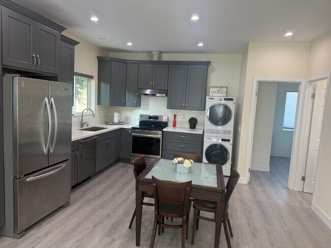 Foto del edificio - 4902 Temple City Blvd