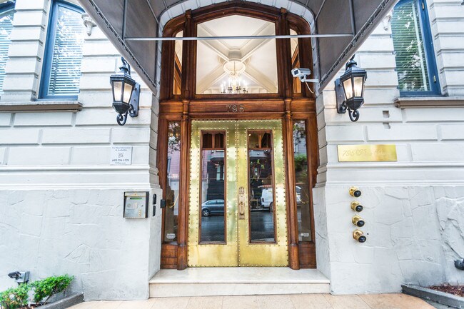 Foto del edificio - 795 Pine St