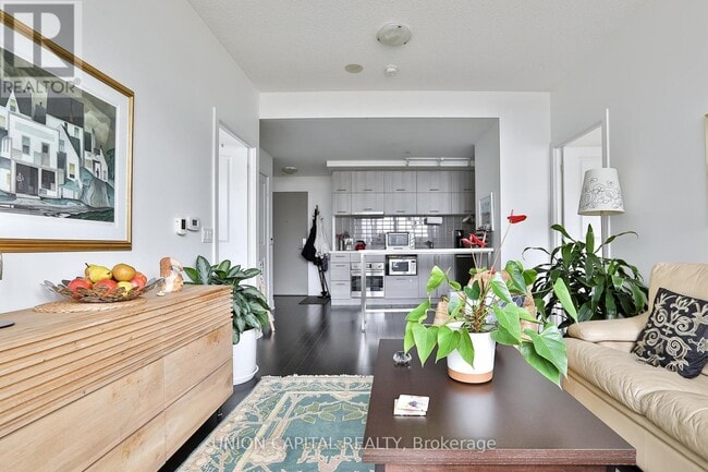 Photo du bâtiment - 180 Enterprise Blvd