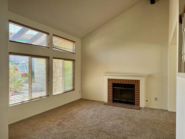 Foto del edificio - 10540 Angeton Ct