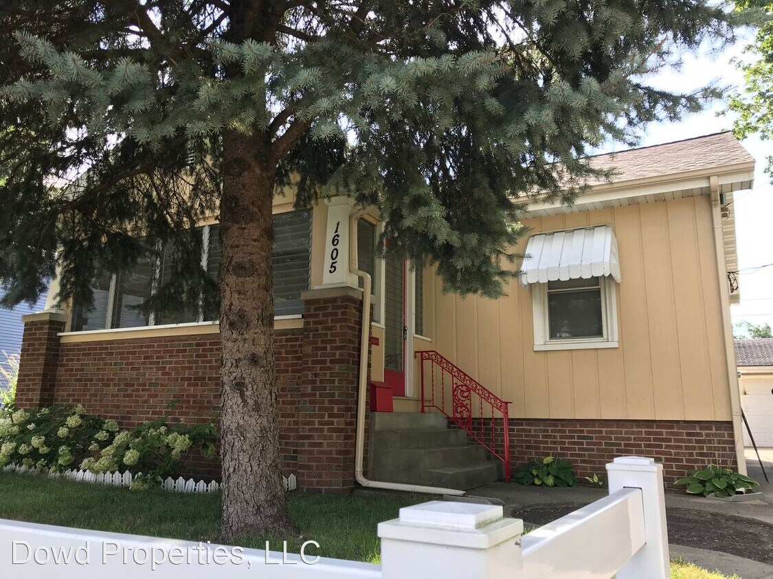 Primary Photo - 2 br, 1 bath House - 1605 S. Center Street