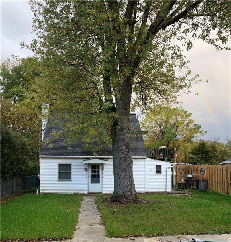 Foto principal - 4021 Old French Rd