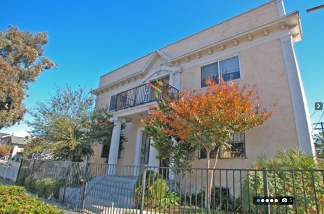 Building Photo - 3110 Walton Ave