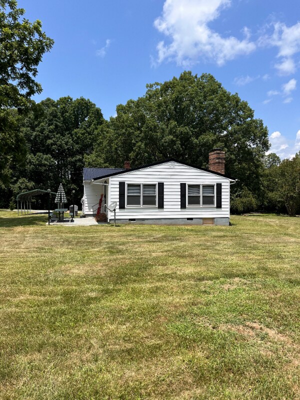 Foto del edificio - 1078 Heirloom Rd