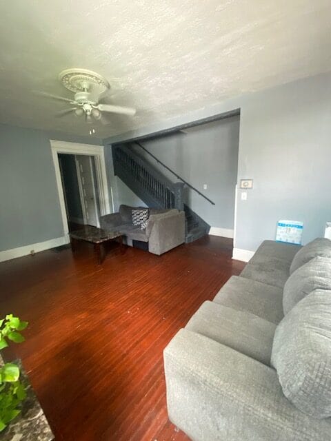 Building Photo - 1531 E Genesee St