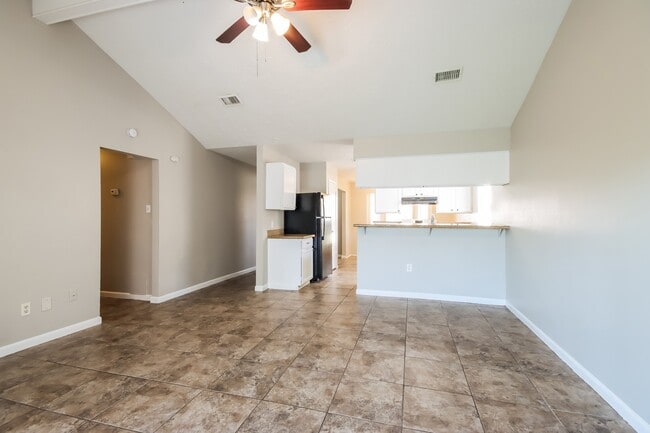 Foto del edificio - 5418 Quail Tree Ln