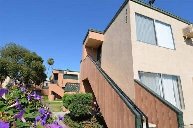 Foto del edificio - 8733 Lake Murray Blvd