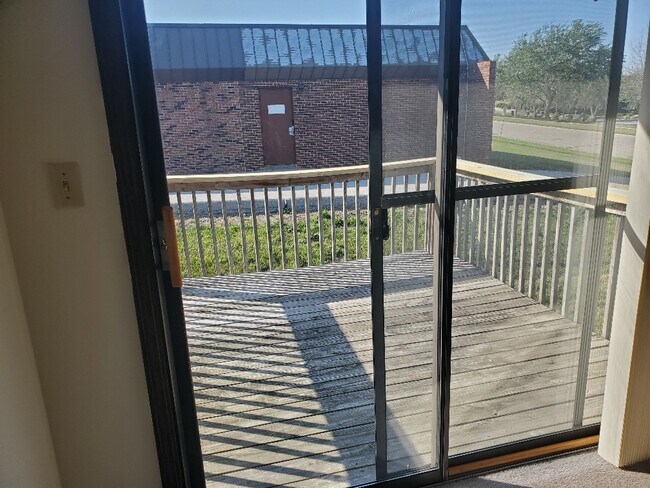 Foto del edificio - 117 Albany Dr