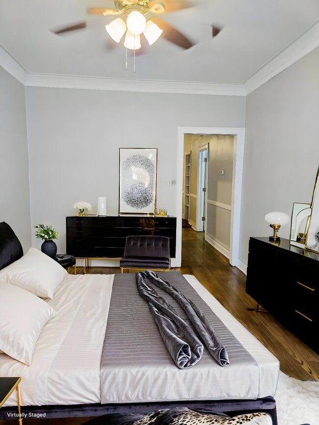 Foto del edificio - 6838 S Maplewood Ave